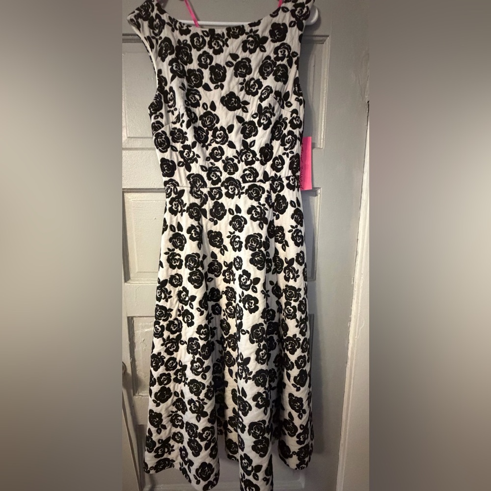 Betsey Johnson Black and White Floral A-Line Skirt